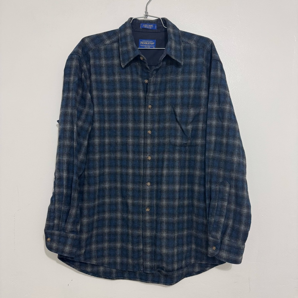 Pendleton Lodge Shirt Size Large Blue Plaid Virgin Wool Button Up